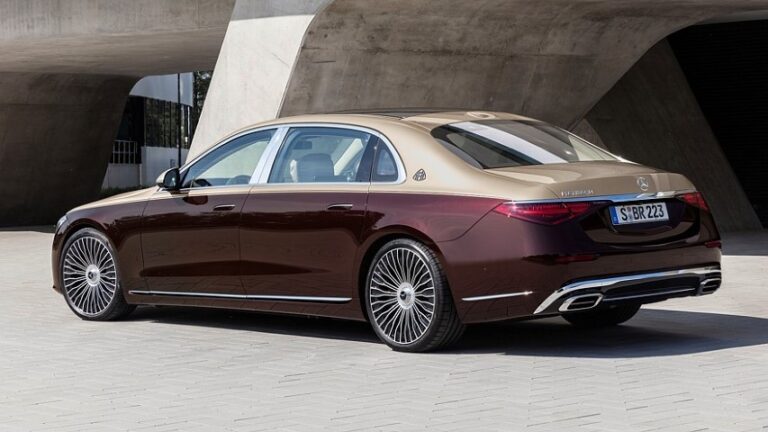 Новый Mercedes Maybach с классом, массажем, икрой, фарами, рисовальщиками и последней гастролью в 12